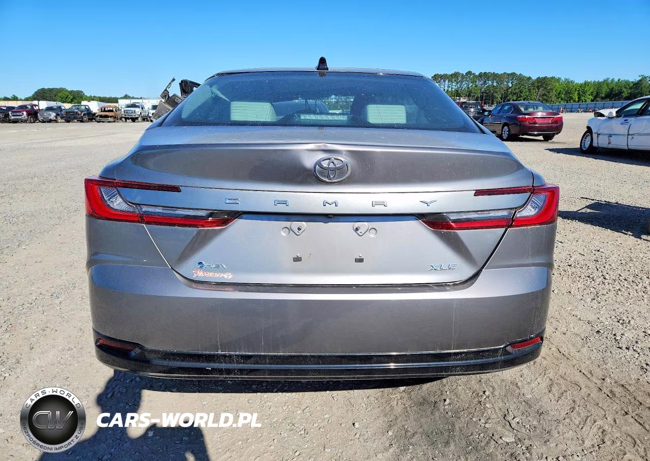 2025 Toyota Camry Xle VIN:4T1DAACK7SU519409 - 6