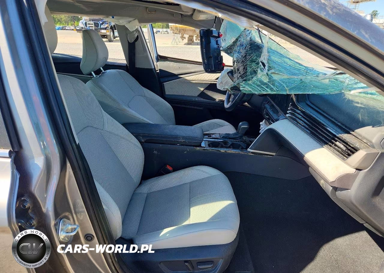 2025 Toyota Camry Xle VIN:4T1DAACK7SU519409 - 7