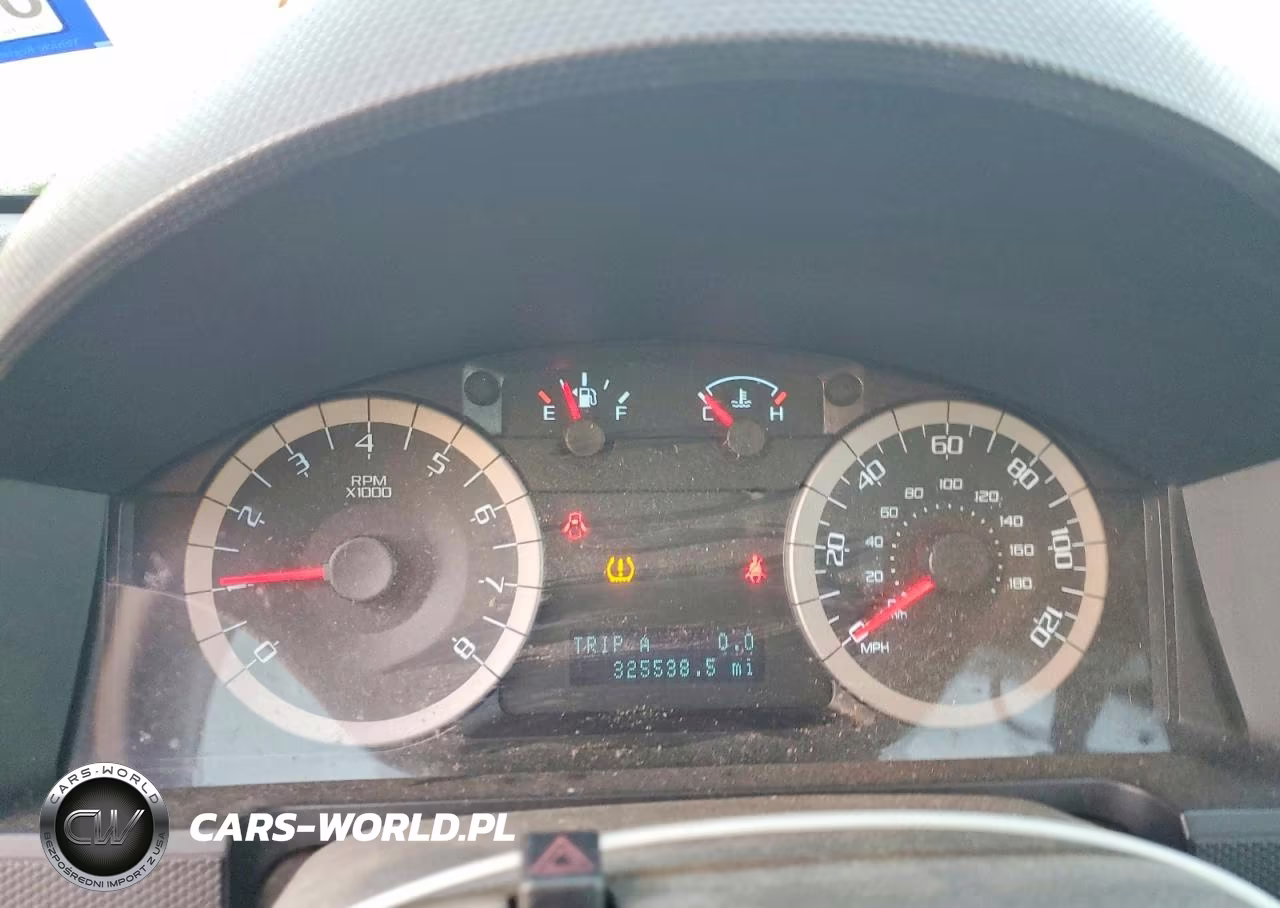 2011 Ford Escape Xlt VIN:1FMCU0D70BKC10268 - 9