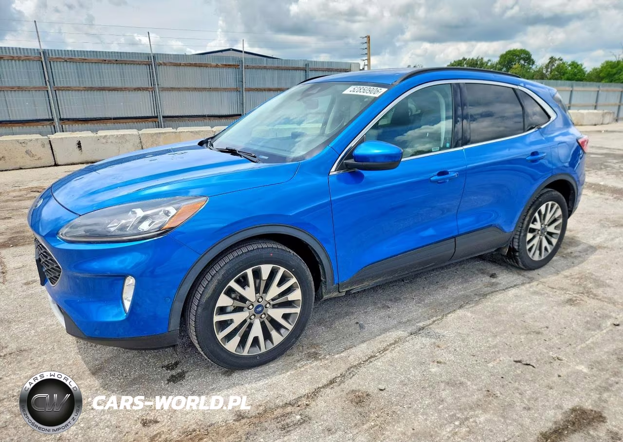 2021 Ford Escape Titanium – zdjęcie 1 z 13