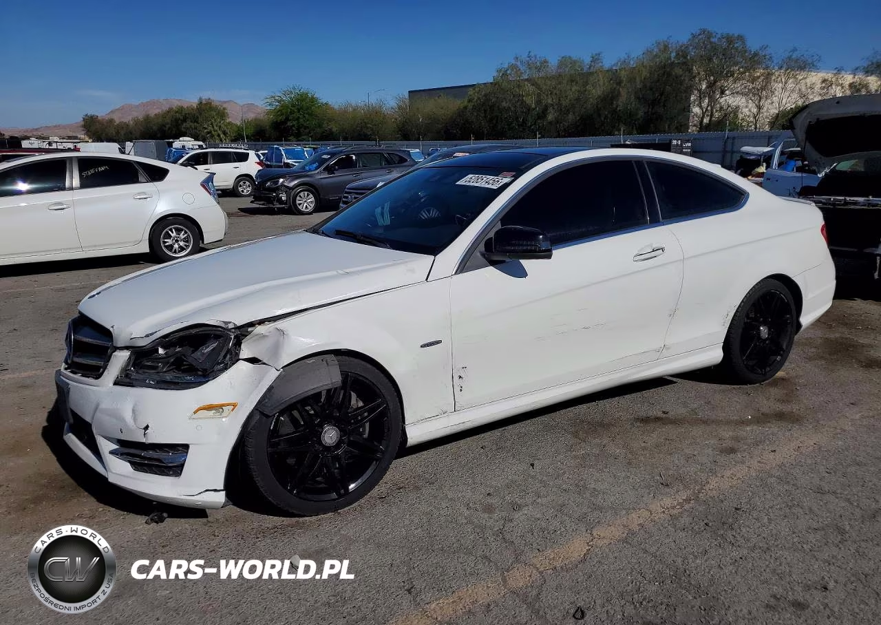2015 Mercedes-Benz C 250