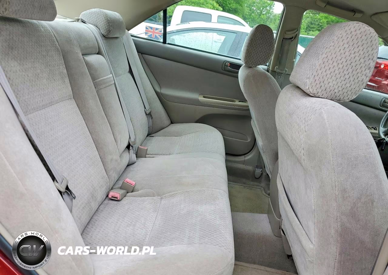 2003 Toyota Camry Le VIN:4T1BE32K93U249819 - 10