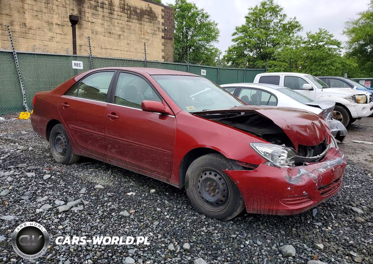 2003 Toyota Camry Le VIN:4T1BE32K93U249819 - 4