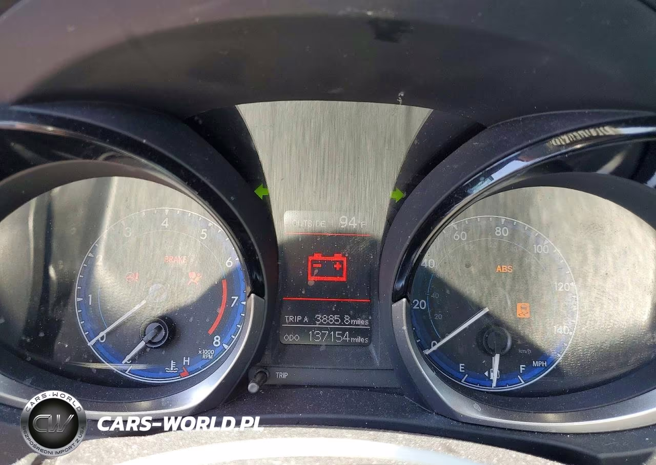 2015 Toyota Corolla S Plus VIN:2T1BURHE6FC323372 - 9