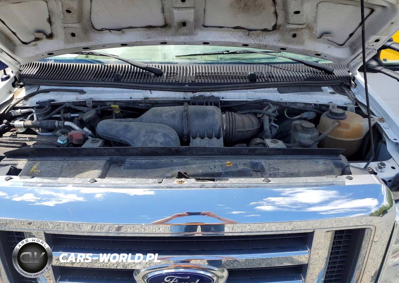 2016 Ford Econoline E350 Super Duty Cutaway Van VIN:1FDWE3FS4GDC54833 - 12