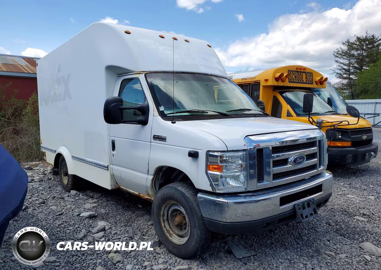 2016 Ford Econoline E350 Super Duty Cutaway Van VIN:1FDWE3FS4GDC54833 - 4