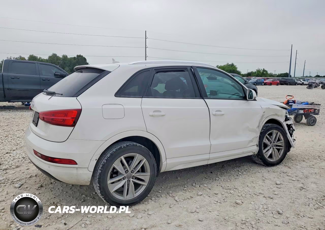 2018 Audi Q3 Premium VIN:WA1BCCFS5JR012257 - 3