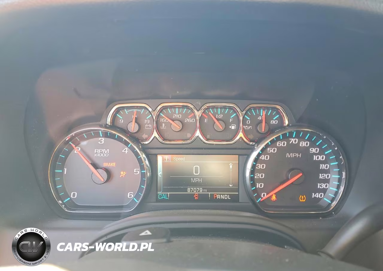 2020 Chevrolet Tahoe K1500 Lt VIN:1GNSKBKC8LR154999 - 9