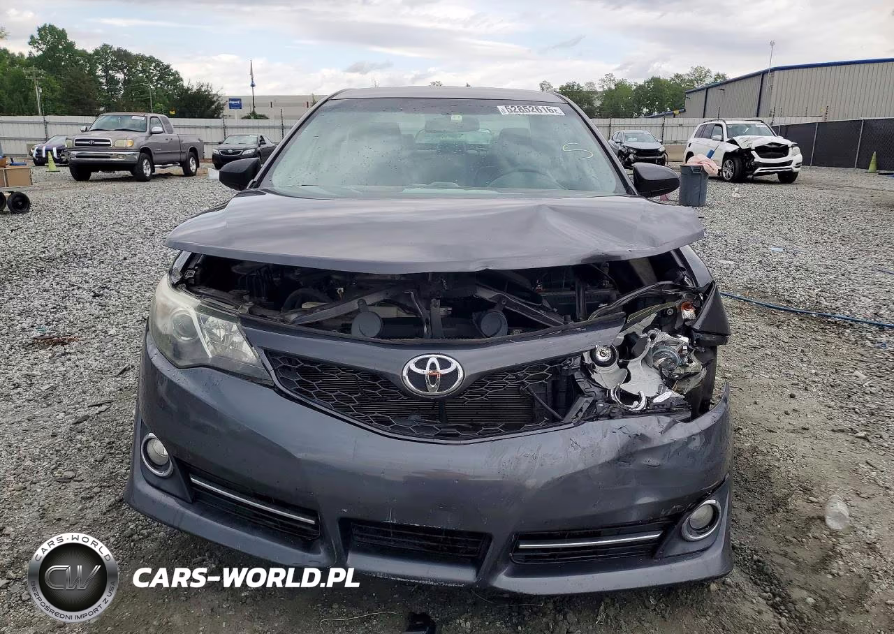 2014 Toyota Camry Se VIN:4T1BF1FKXEU472241 - 5