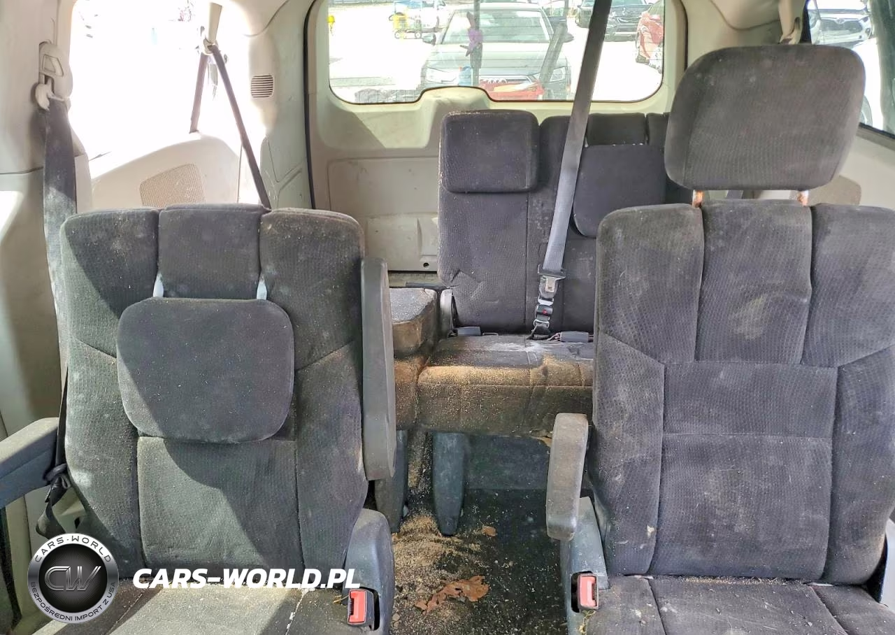 2012 Dodge Grand Caravan Crew VIN:2C4RDGDG3CR113902 - 10