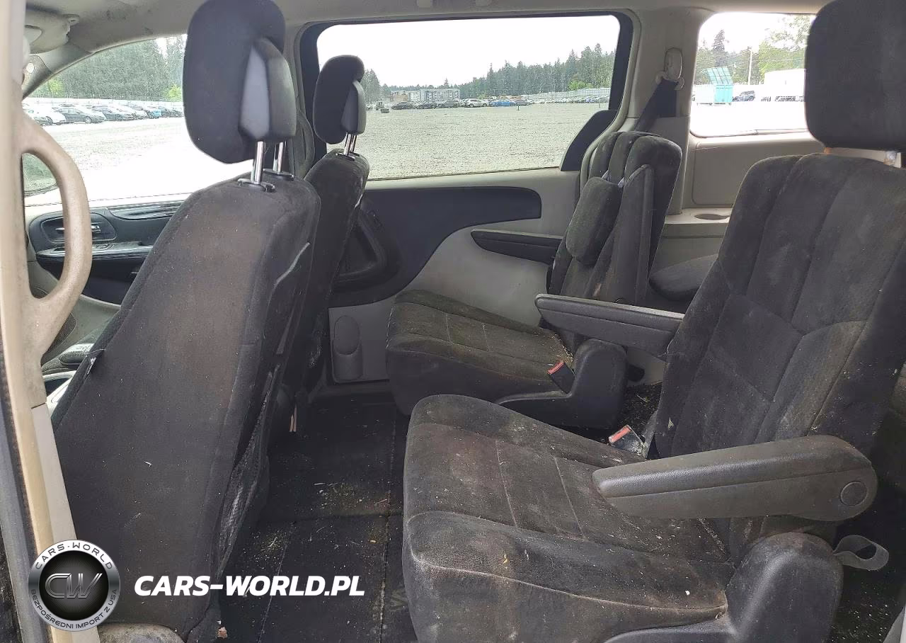 2012 Dodge Grand Caravan Crew VIN:2C4RDGDG3CR113902 - 11