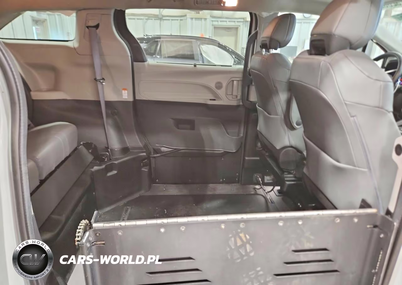 2023 Toyota Sienna Xle VIN:5TDJRKEC1PS177821 - 11