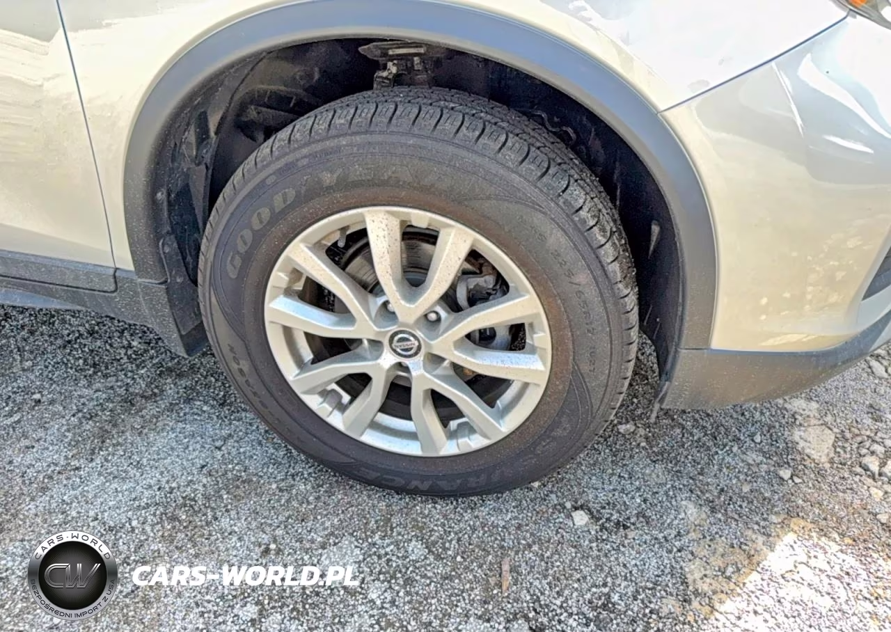 2018 Nissan Rogue S VIN:5N1AT2MV9JC845437 - 11