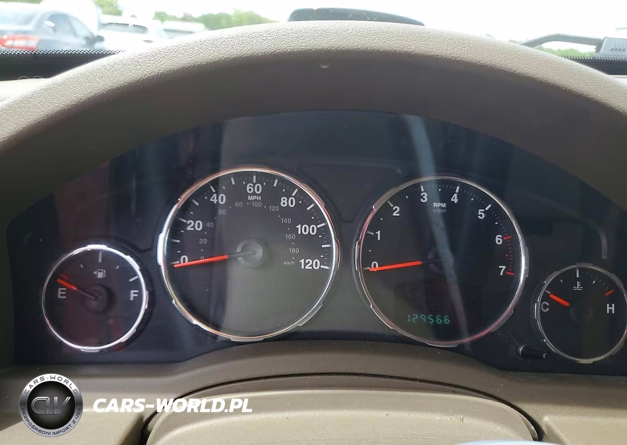 2009 Jeep Liberty Sport VIN:1J8GP28K79W549094 - 9