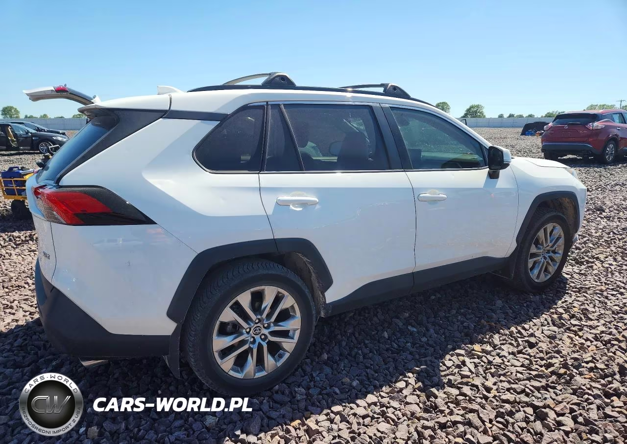 2019 Toyota Rav4 Xle Premium VIN:JTMC1RFV1KD019945 - 3