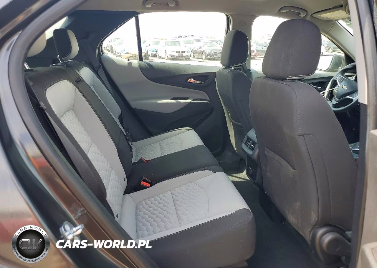 2018 Chevrolet Equinox Ls VIN:2GNAXHEV8J6160551 - 10
