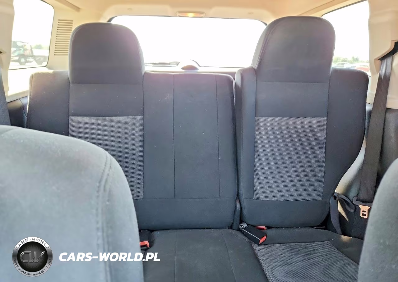 2014 Jeep Patriot Latitude VIN:1C4NJPFA3ED630722 - 10