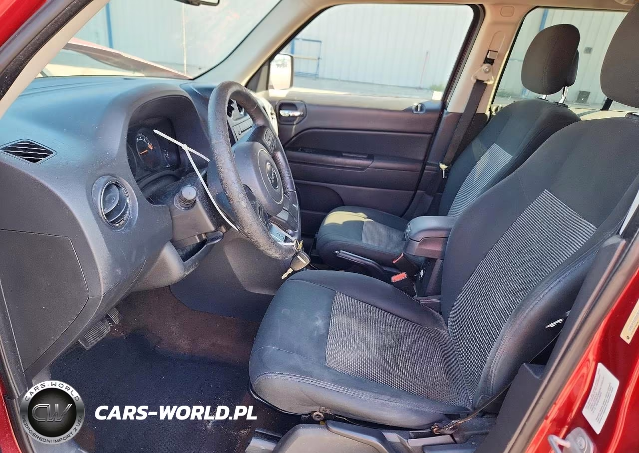 2014 Jeep Patriot Latitude VIN:1C4NJPFA3ED630722 - 7