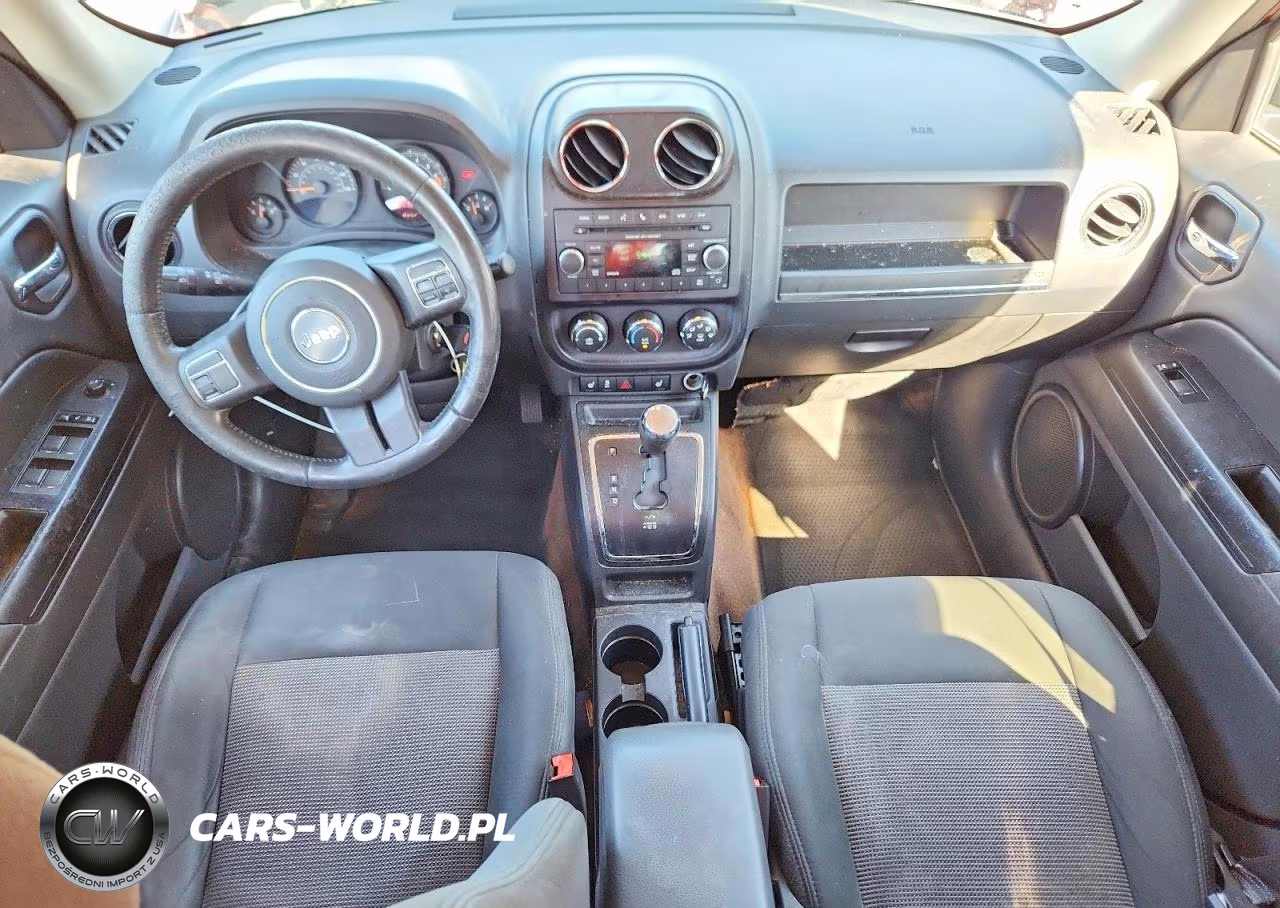 2014 Jeep Patriot Latitude VIN:1C4NJPFA3ED630722 - 8
