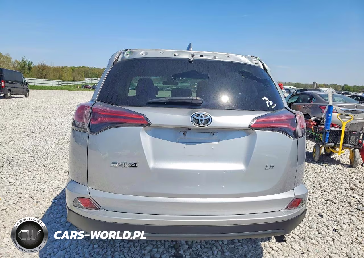 2018 Toyota Rav4 Le VIN:2T3ZFREVXJW519570 - 6