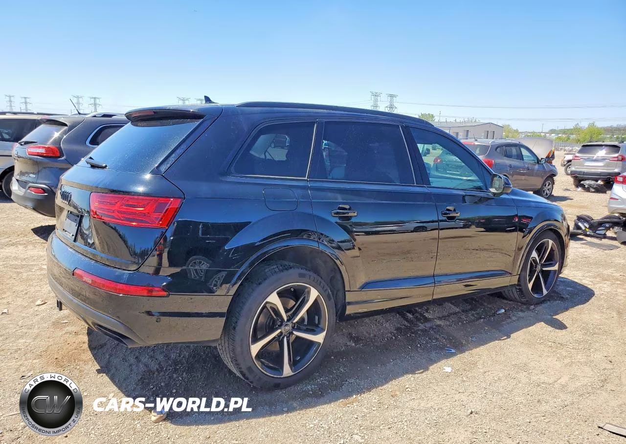 2019 Audi Q7 Prestige VIN:WA1VAAF75KD018156 - 3