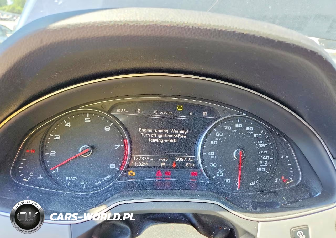 2017 Audi Q7 Premium Plus VIN:WA1LHAF78HD055102 - 9