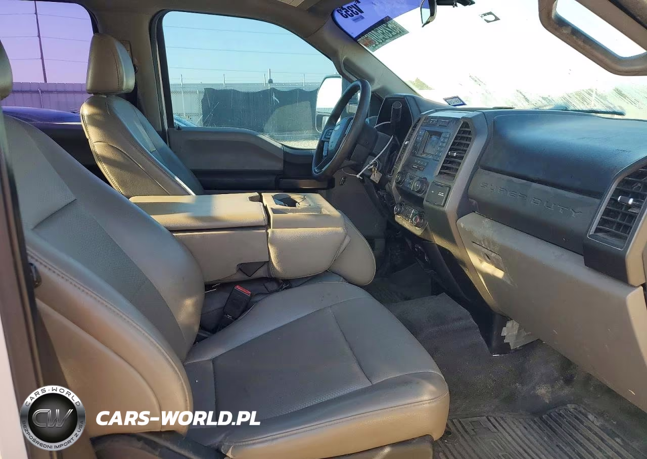 2020 Ford F350 Super Duty VIN:1FD8W3GT9LEC52920 - 5