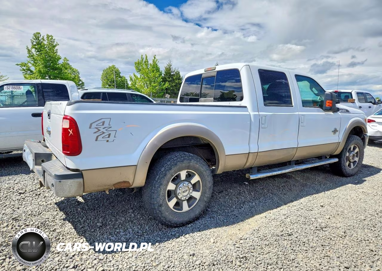2013 Ford F250 Super Duty VIN:1FT7W2BT6DEA68537 - 3
