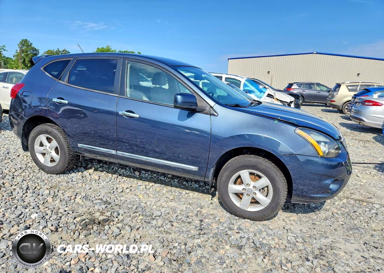 2013 Nissan Rogue S VIN:JN8AS5MT7DW038056 - 4