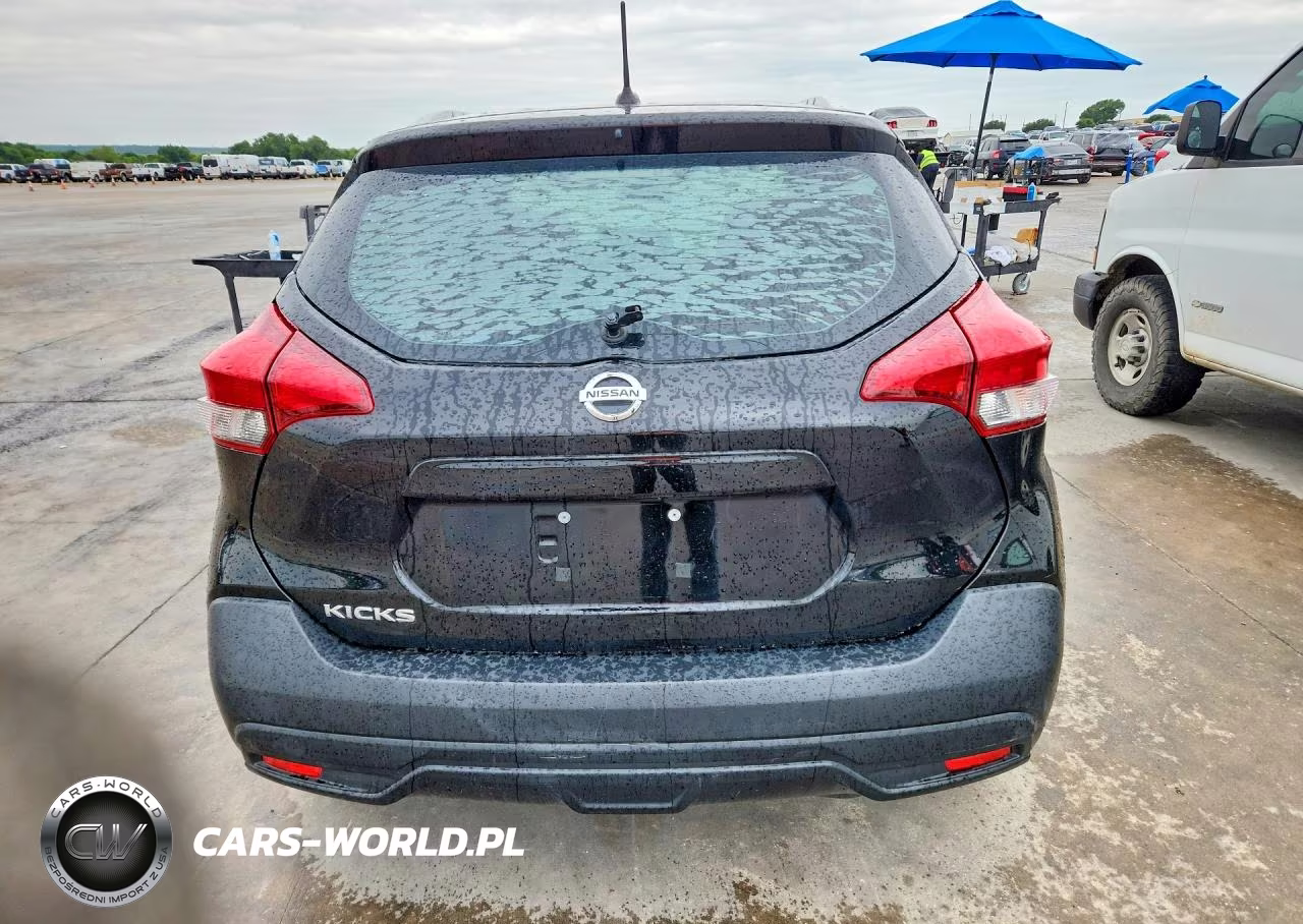2018 Nissan Kicks Sv VIN:3N1CP5CUXJL539026 - 6
