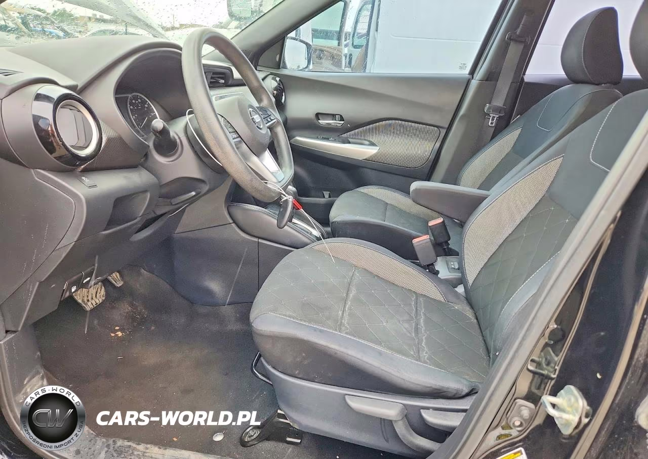2018 Nissan Kicks Sv VIN:3N1CP5CUXJL539026 - 7