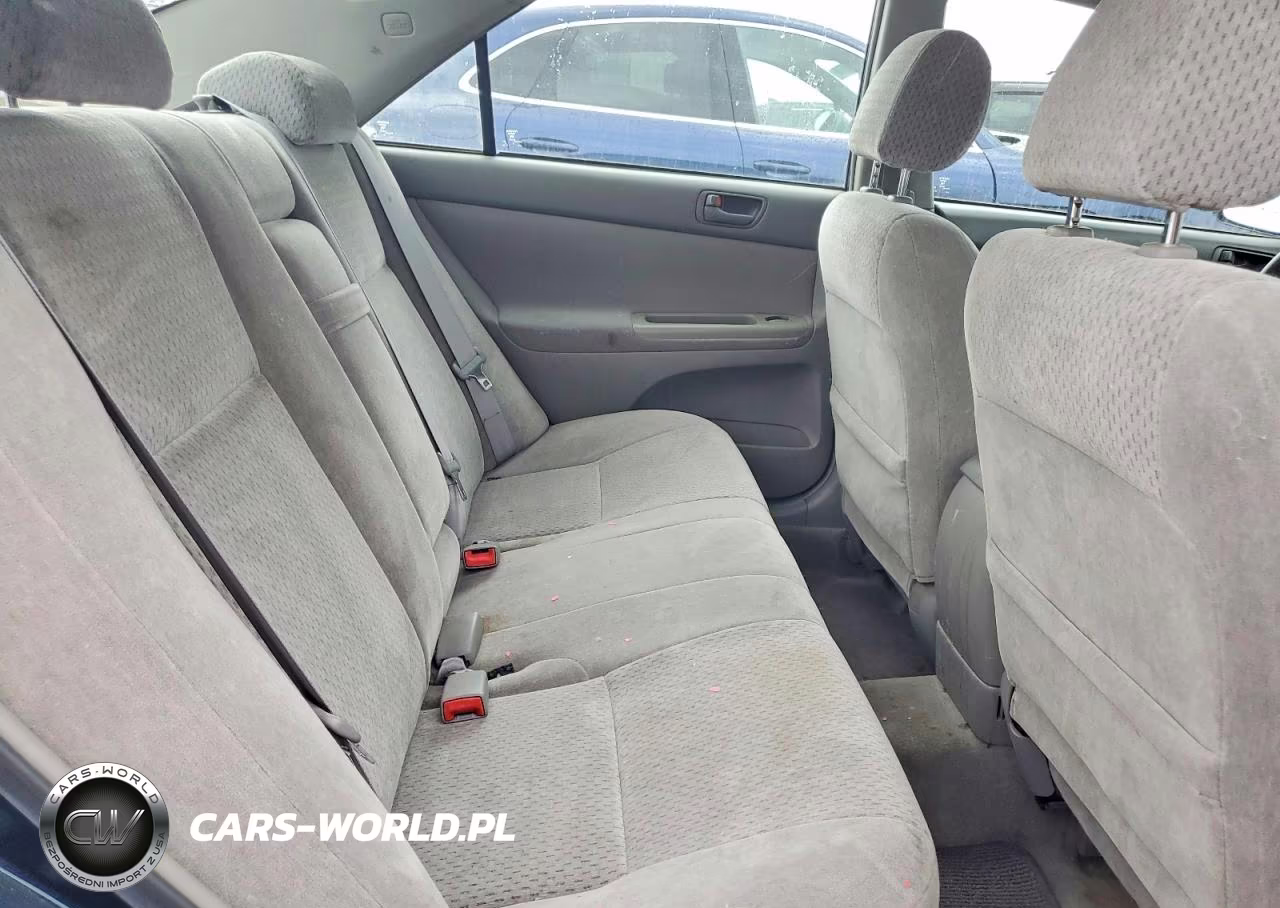 2003 Toyota Camry Le VIN:4T1BE30K63U241566 - 10