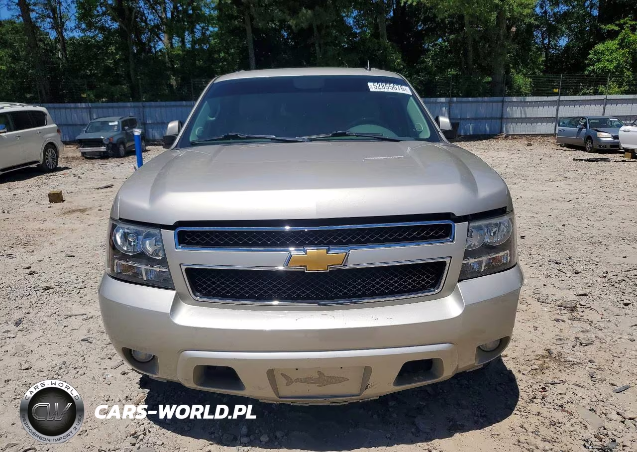 2013 Chevrolet Suburban C1500 Lt VIN:1GNSCJE03DR153009 - 5