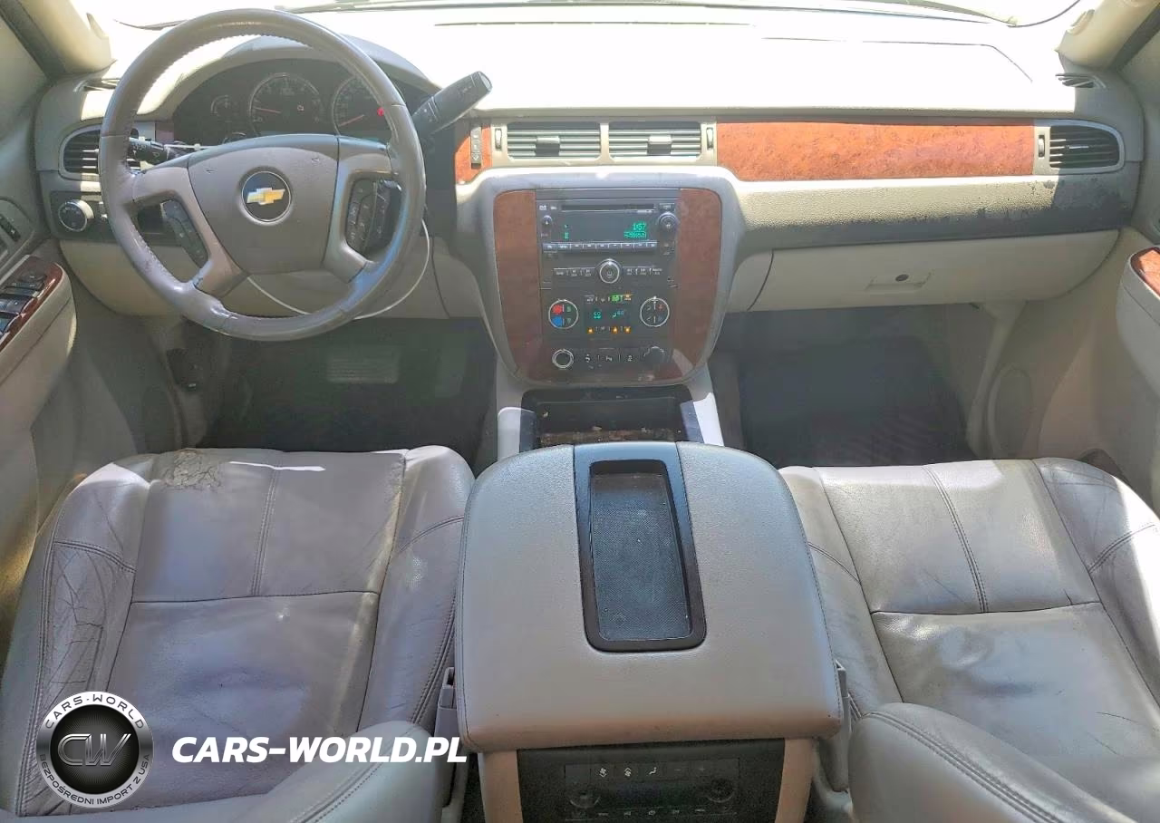 2013 Chevrolet Suburban C1500 Lt VIN:1GNSCJE03DR153009 - 8