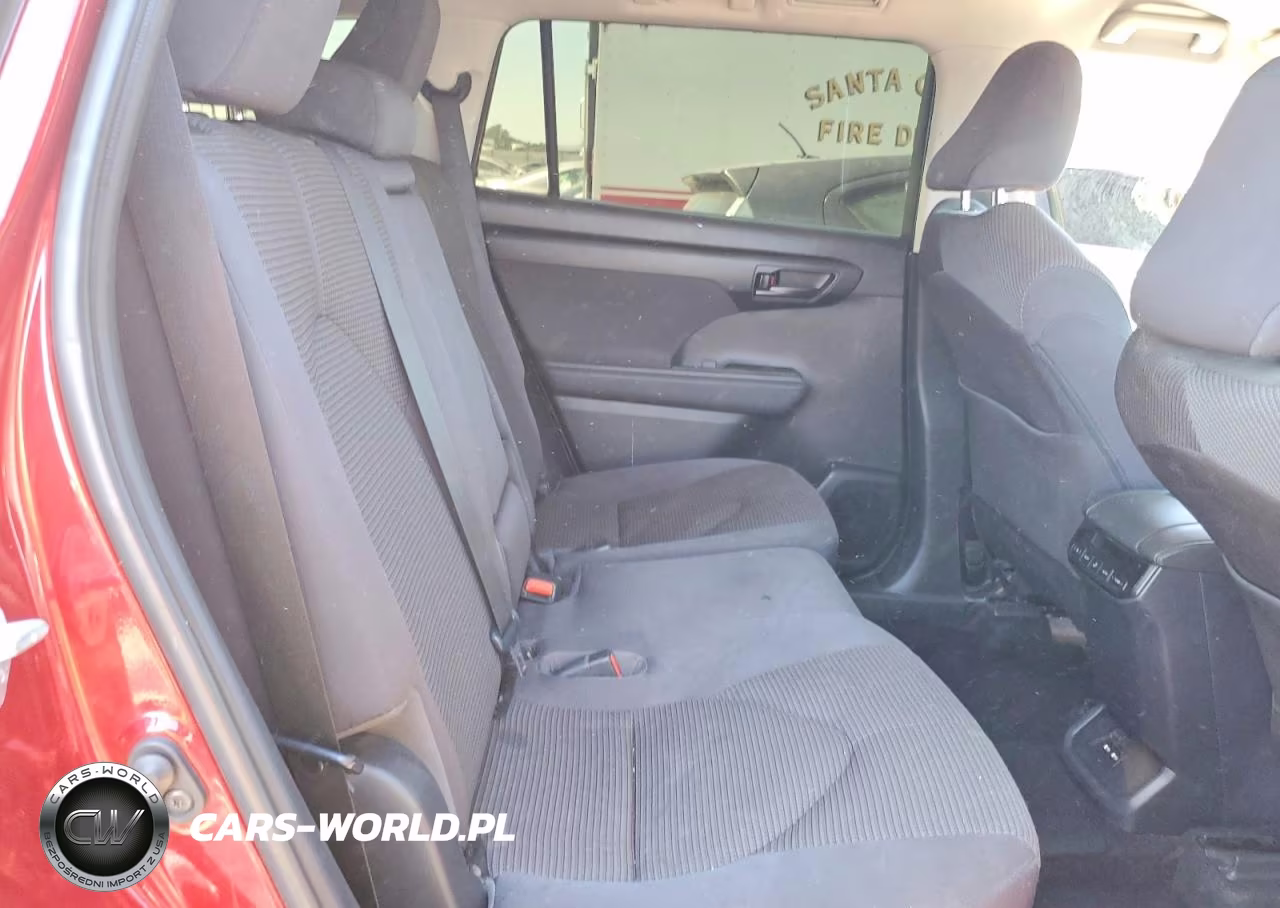 2020 Toyota Highlander Le VIN:5TDBZRBH6LS505631 - 11