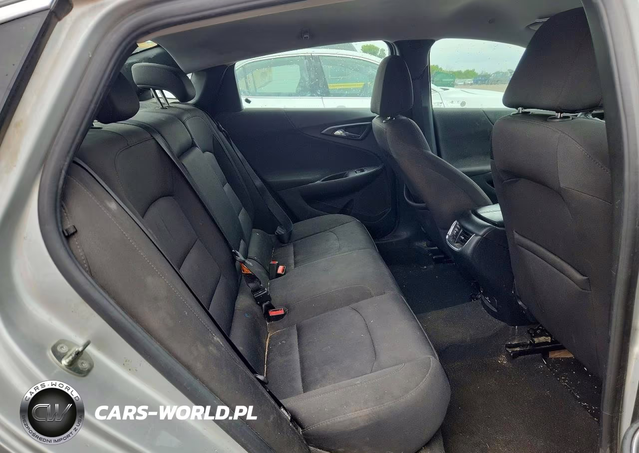 2018 Chevrolet Malibu Lt VIN:1G1ZD5ST5JF176176 - 10
