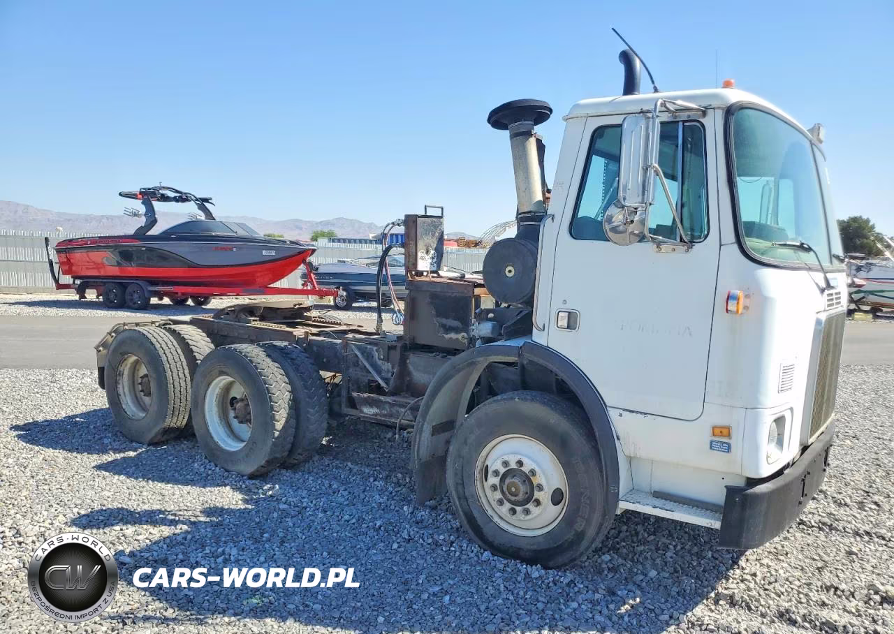 1989 White-GMC Xpeditor Wx