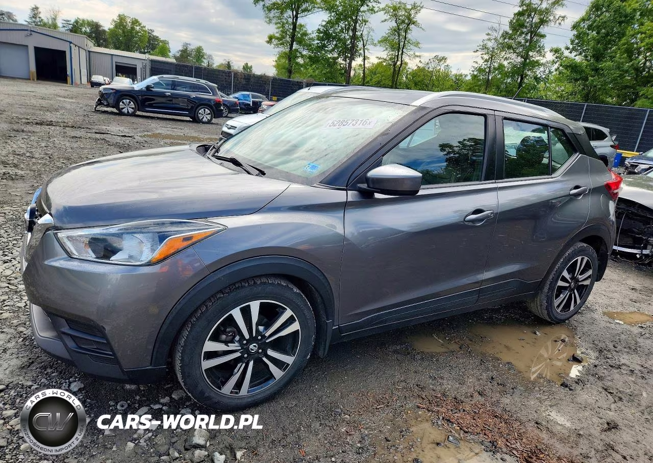 2018 Nissan Kicks Sv