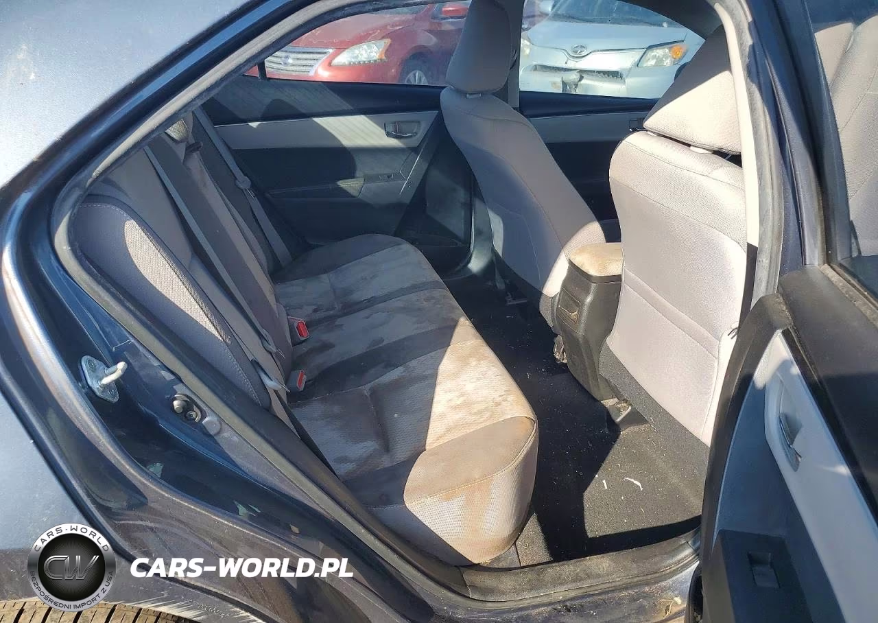 2018 Toyota Corolla L VIN:5YFBURHEXJP794336 - 10