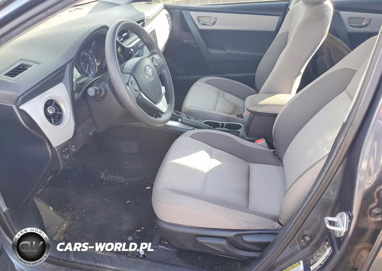 2018 Toyota Corolla L VIN:5YFBURHEXJP794336 - 7