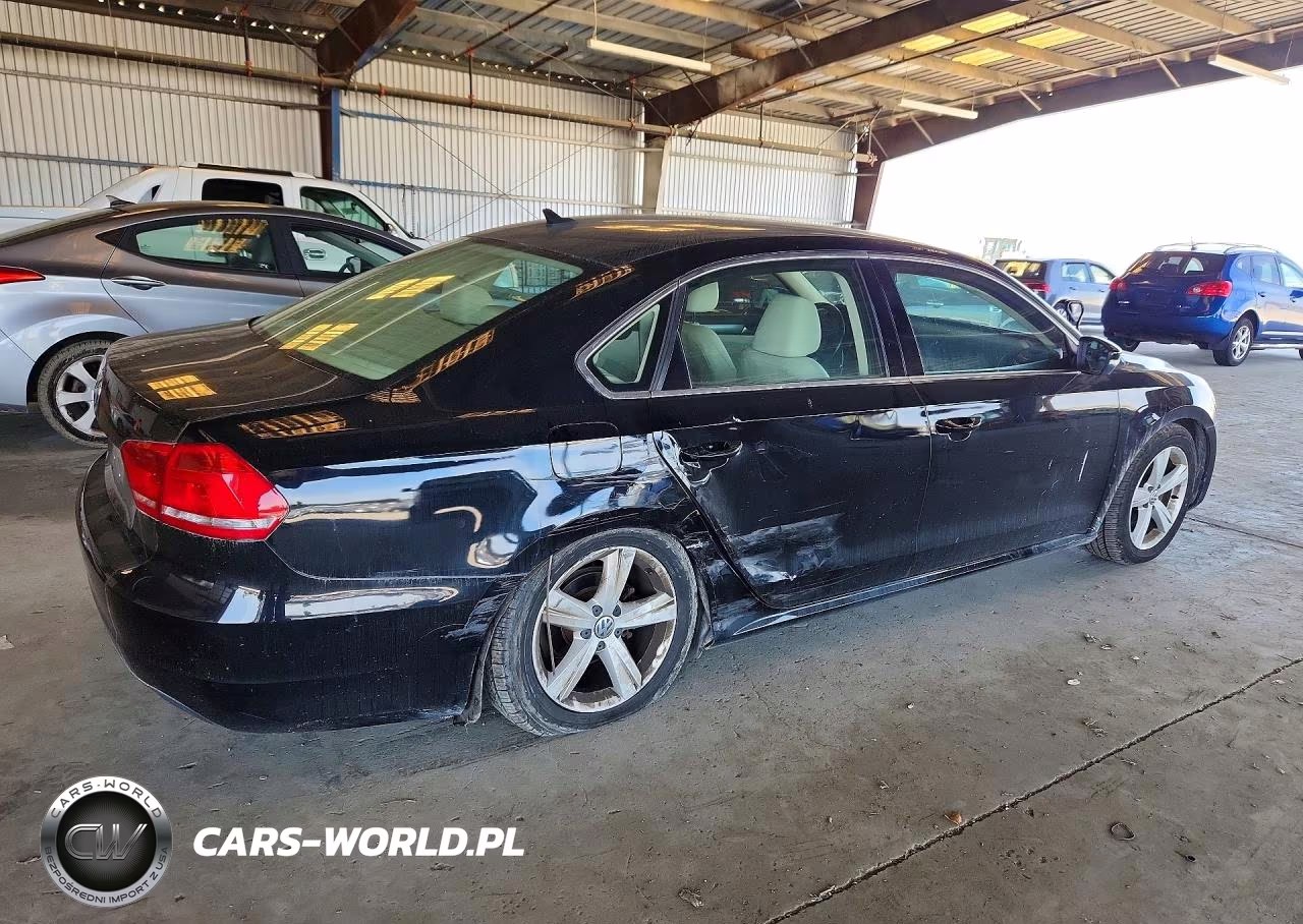 2015 Volkswagen Passat Se VIN:1VWBV7A3XFC057788 - 3
