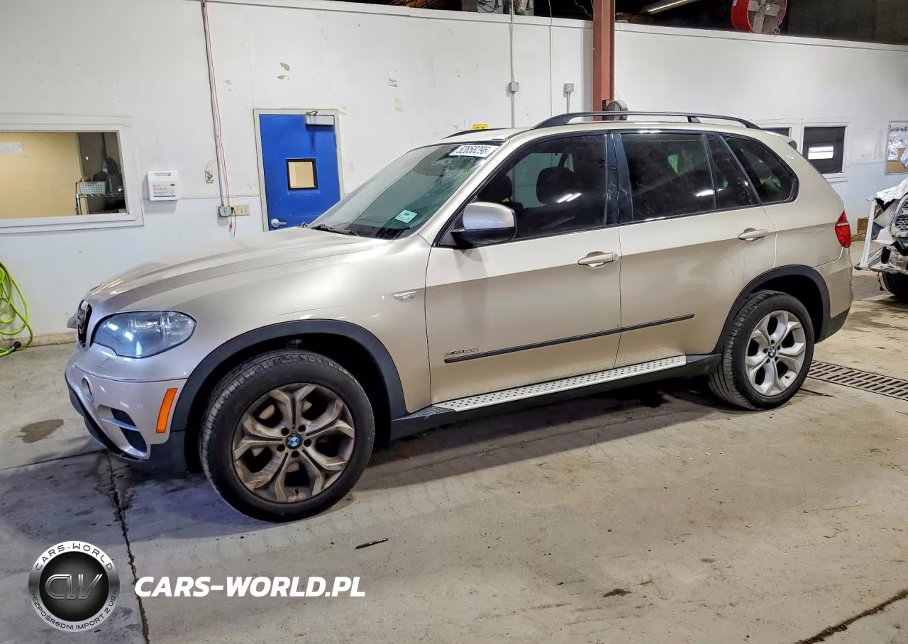 2013 BMW X5 xDrive35I – zdjęcie 1 z 14