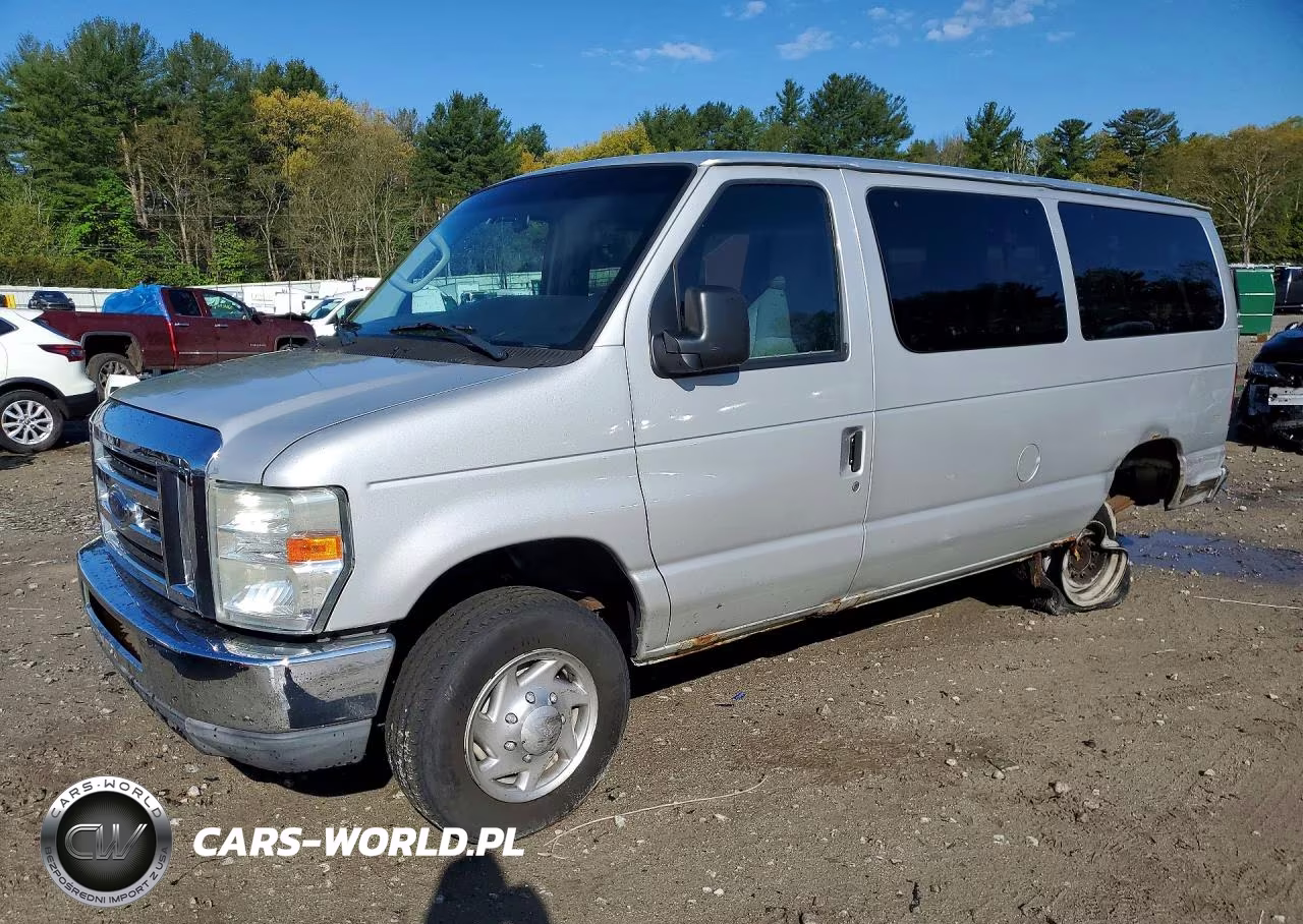 2010 Ford Econoline E350 Super Duty Wagon