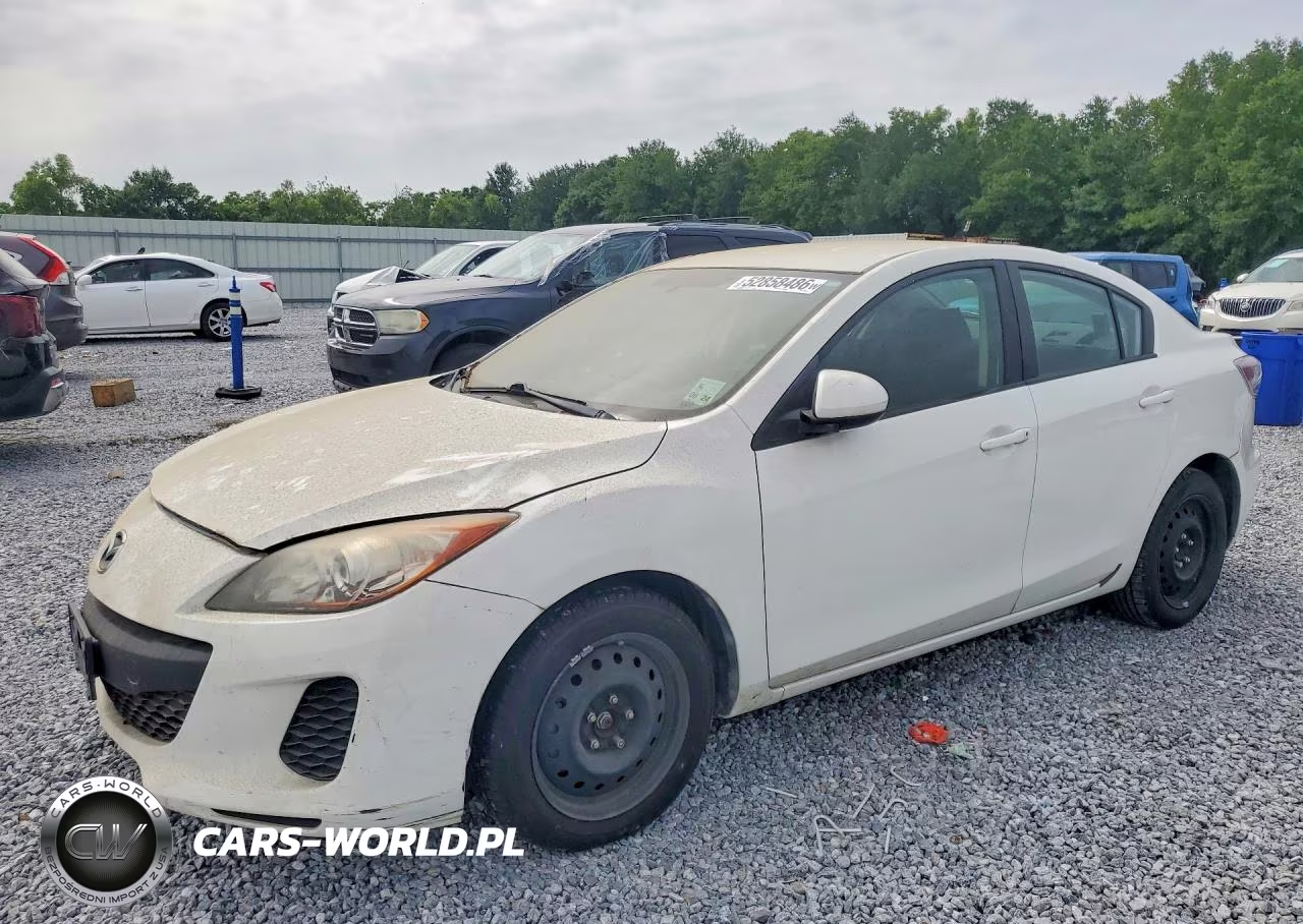2013 Mazda 3 I