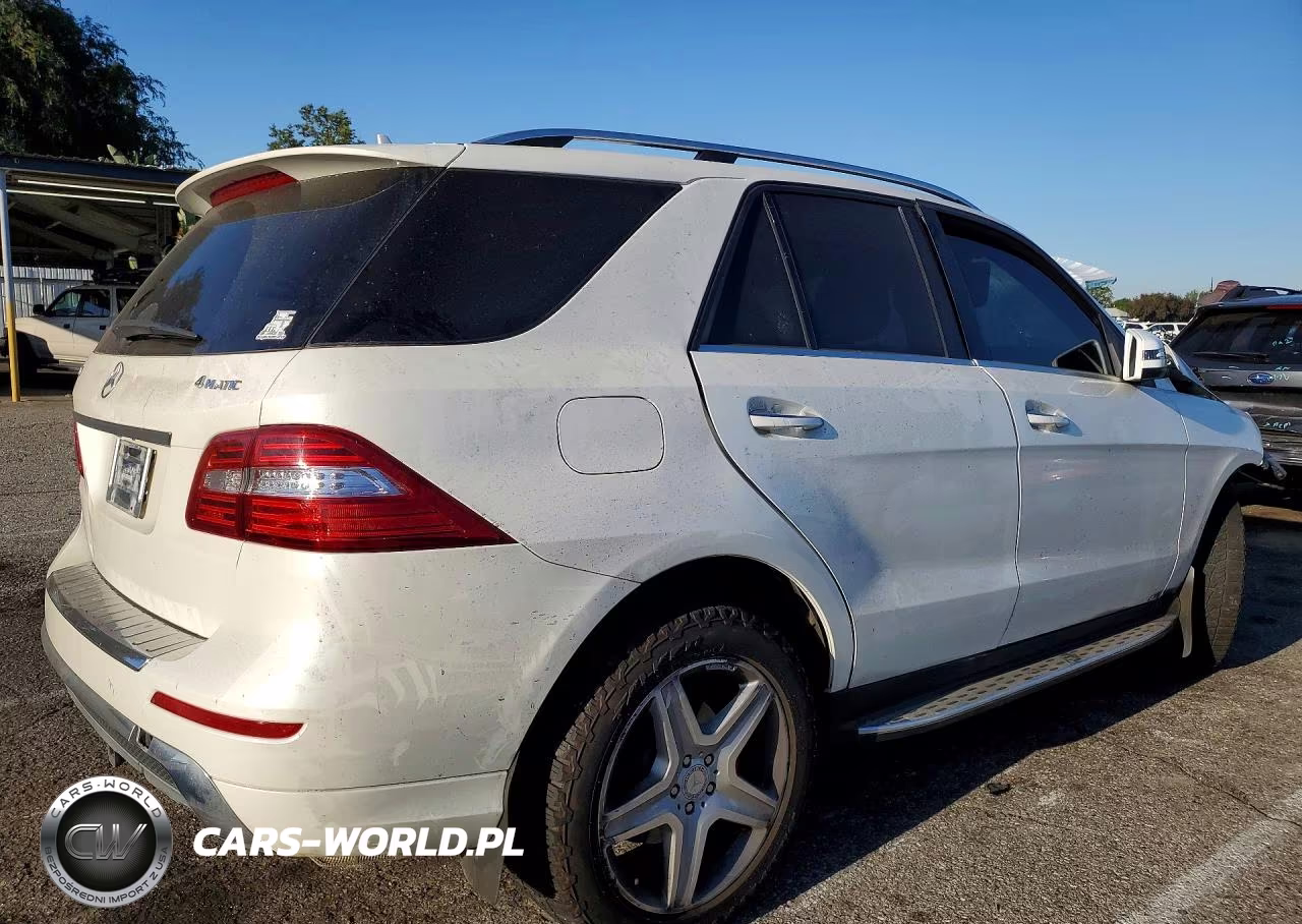 2015 Mercedes-Benz Ml 350 4Matic VIN:4JGDA5HB7FA445853 - 3