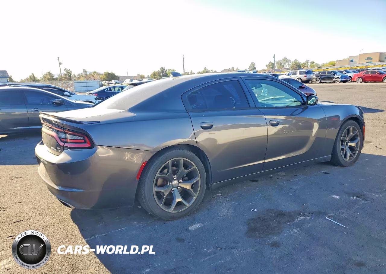2015 Dodge Charger R VIN:2C3CDXCT2FH902402 - 3