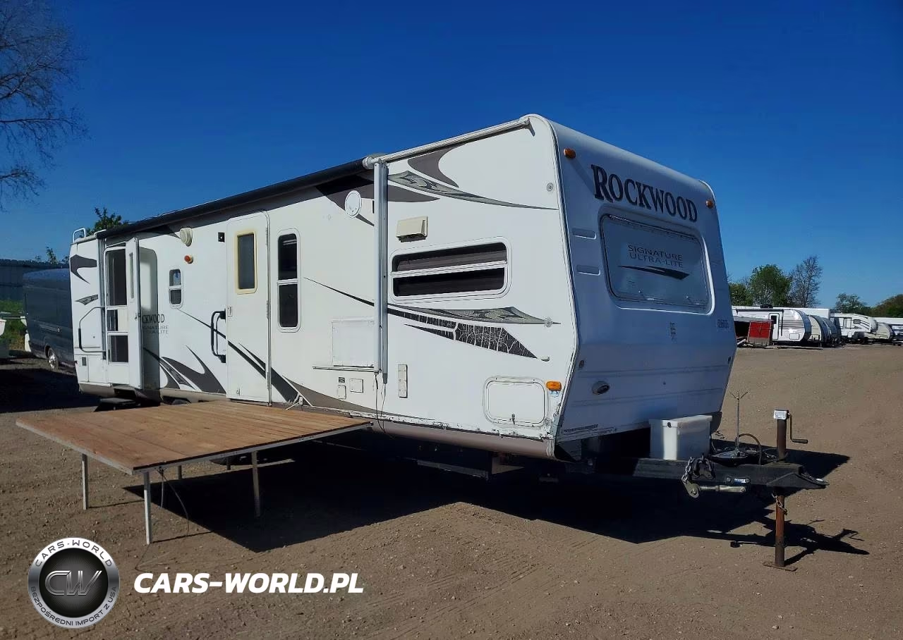 2008 Forest River Rockwood Camper