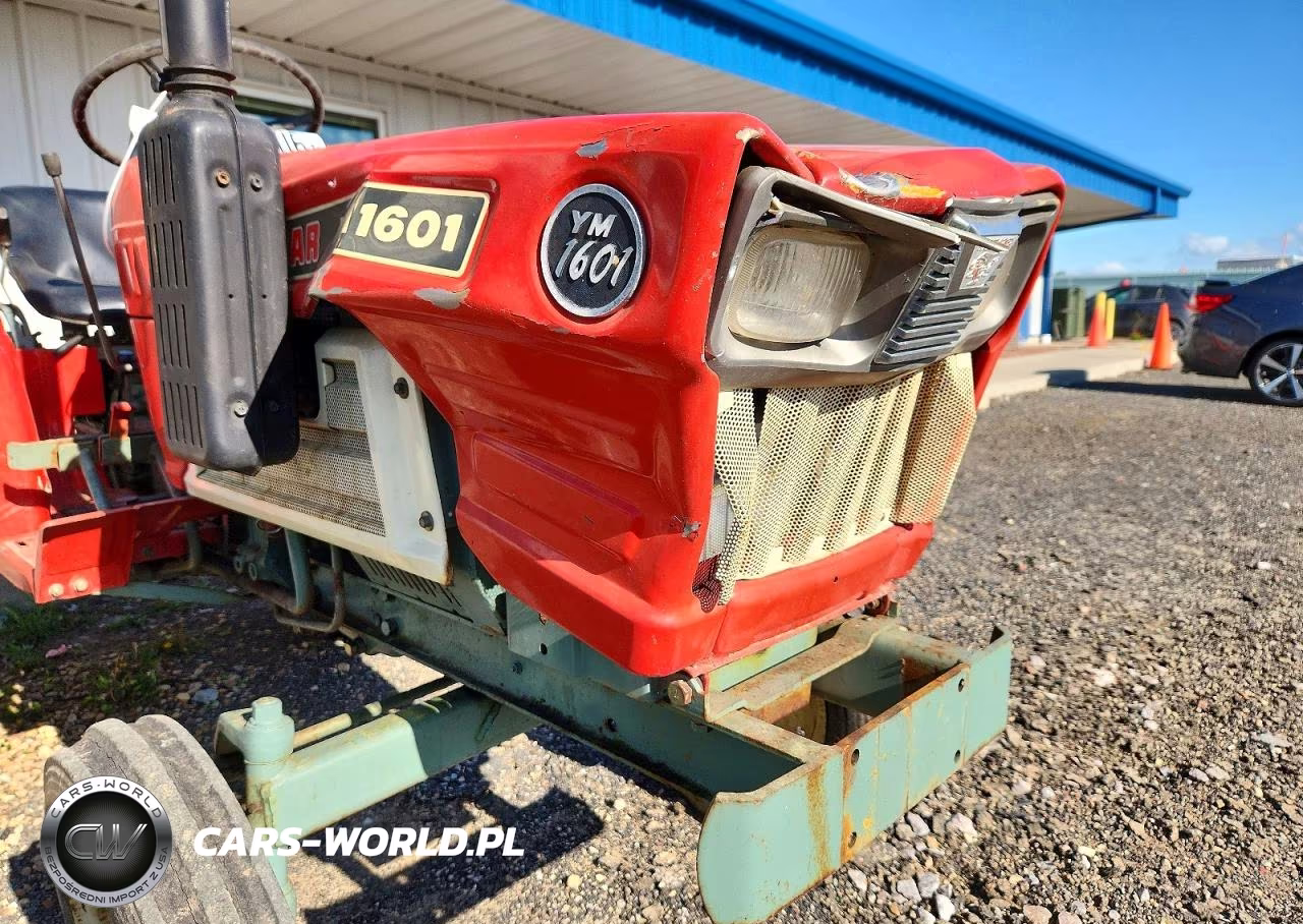 1980 Yanmar Ym1601 Tractor VIN:YM160101839 - 9