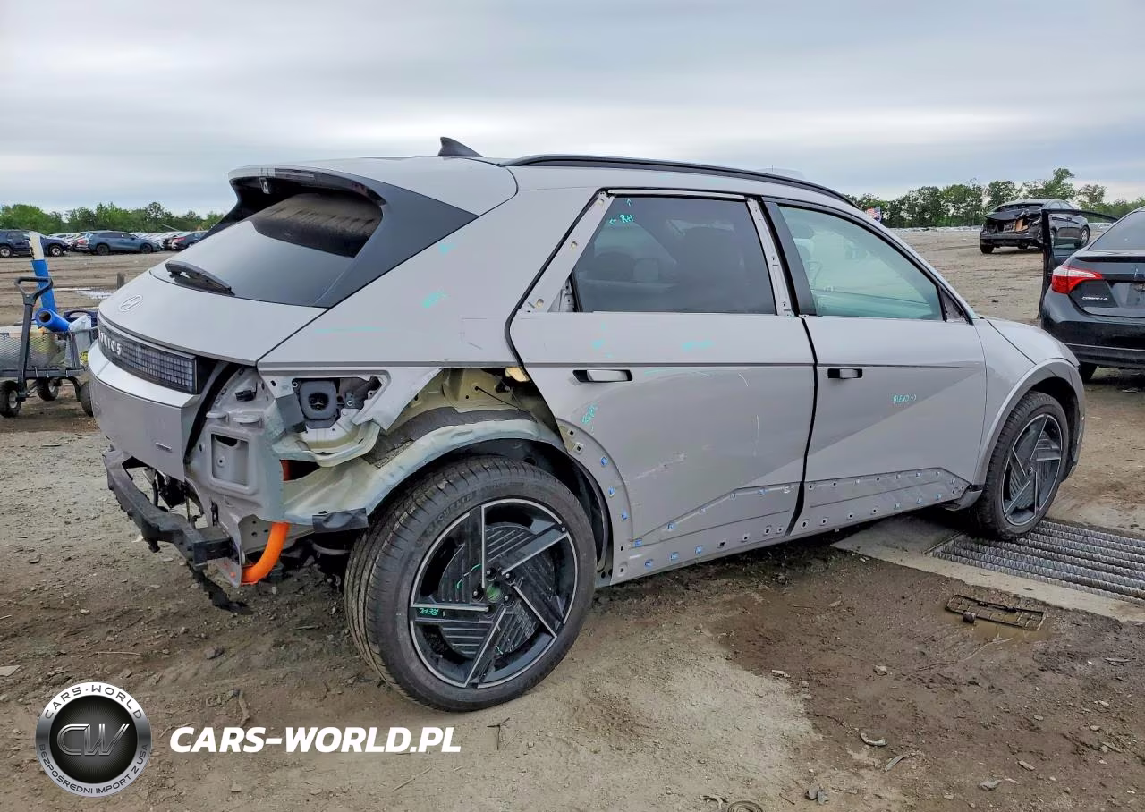 2025 Hyundai Ioniq 5 Limited VIN:7YAKRDDC0SY032700 - 3