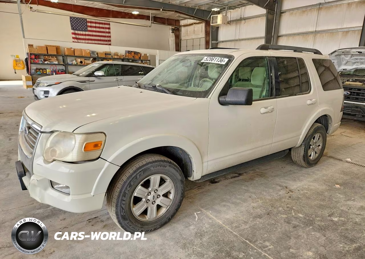 2010 Ford Explorer Xlt